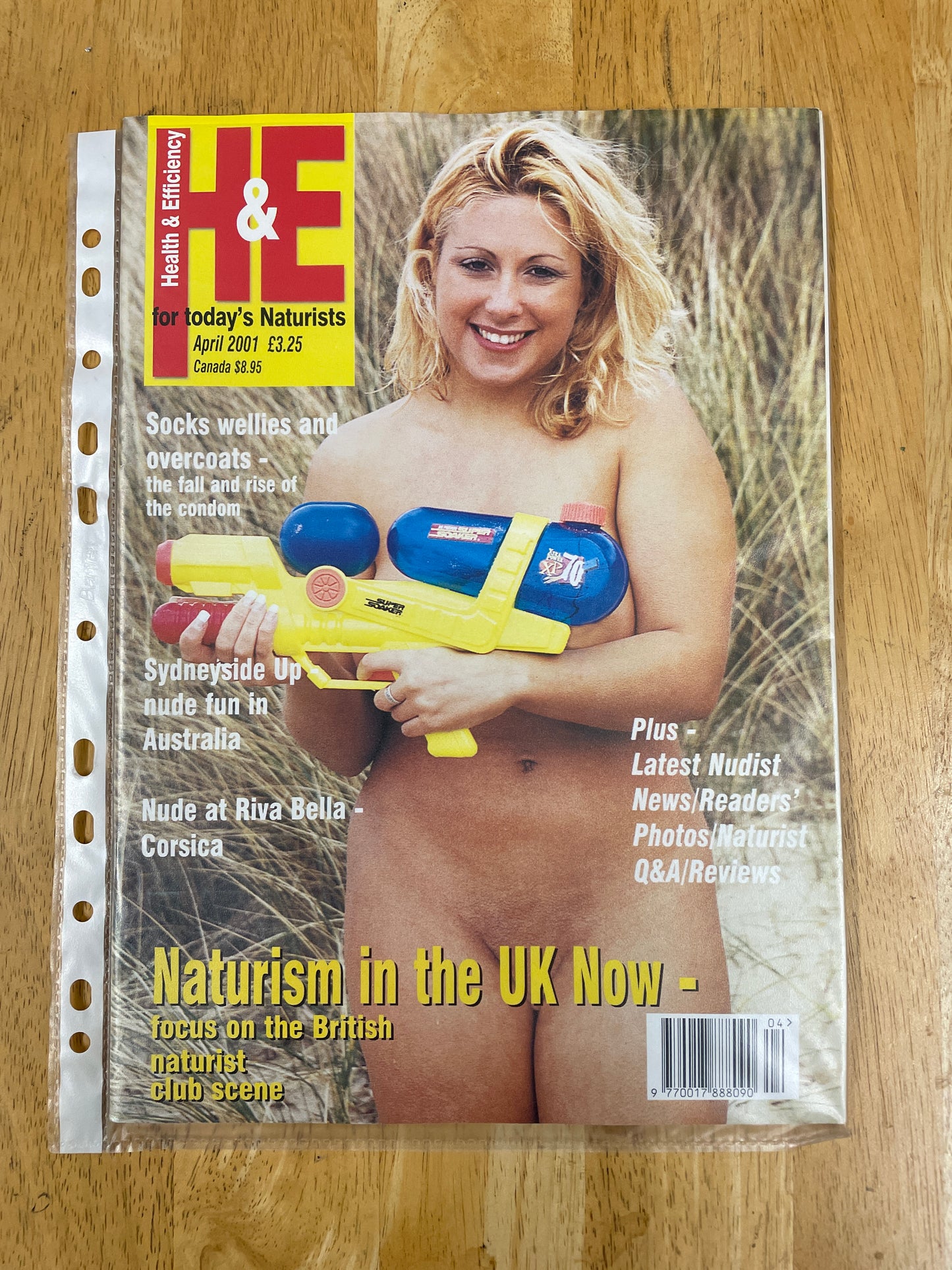 H&E health and efficiency International naturism Magazine - 2001 issues