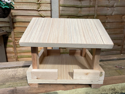 Bird Feeder Table Freestanding