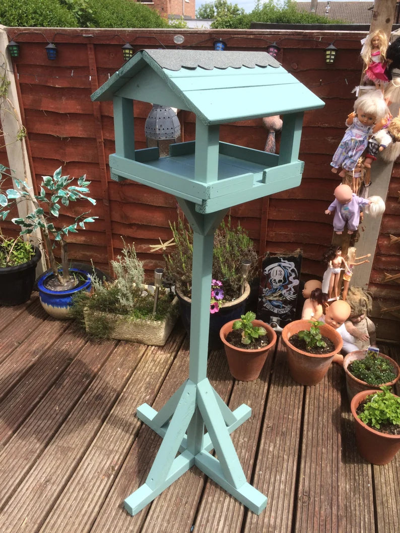 Bird Feeder Table - All Seagrass