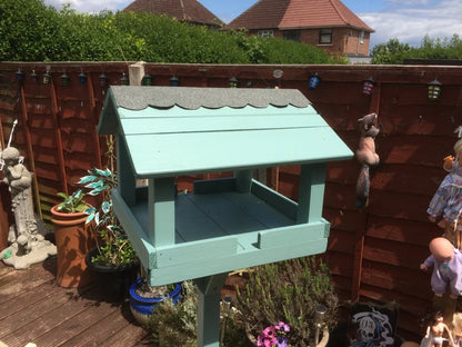 Bird Feeder Table - All Seagrass